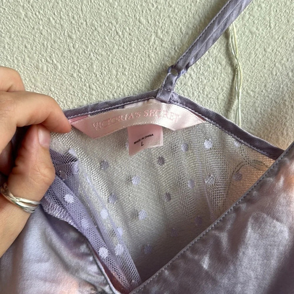 Vintage Victoria’s Secret Slip 💜 - Picture 3 of 3